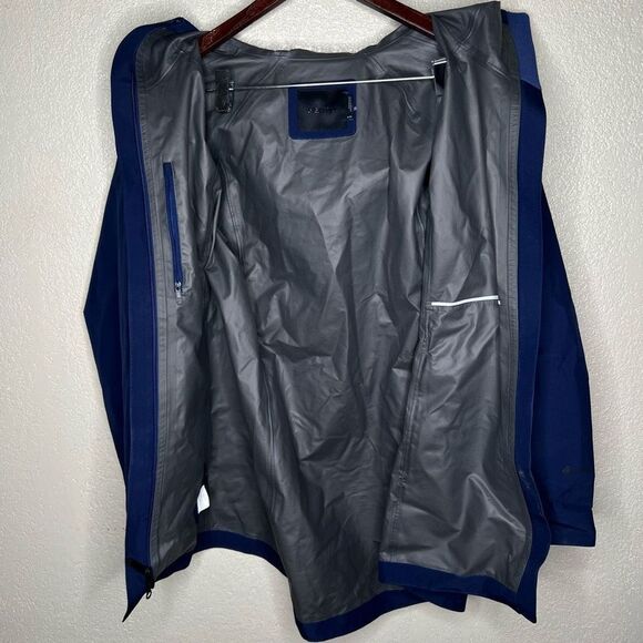 Marmot Womens Goretex Essential Jacket Medium - Picture 4 of 5